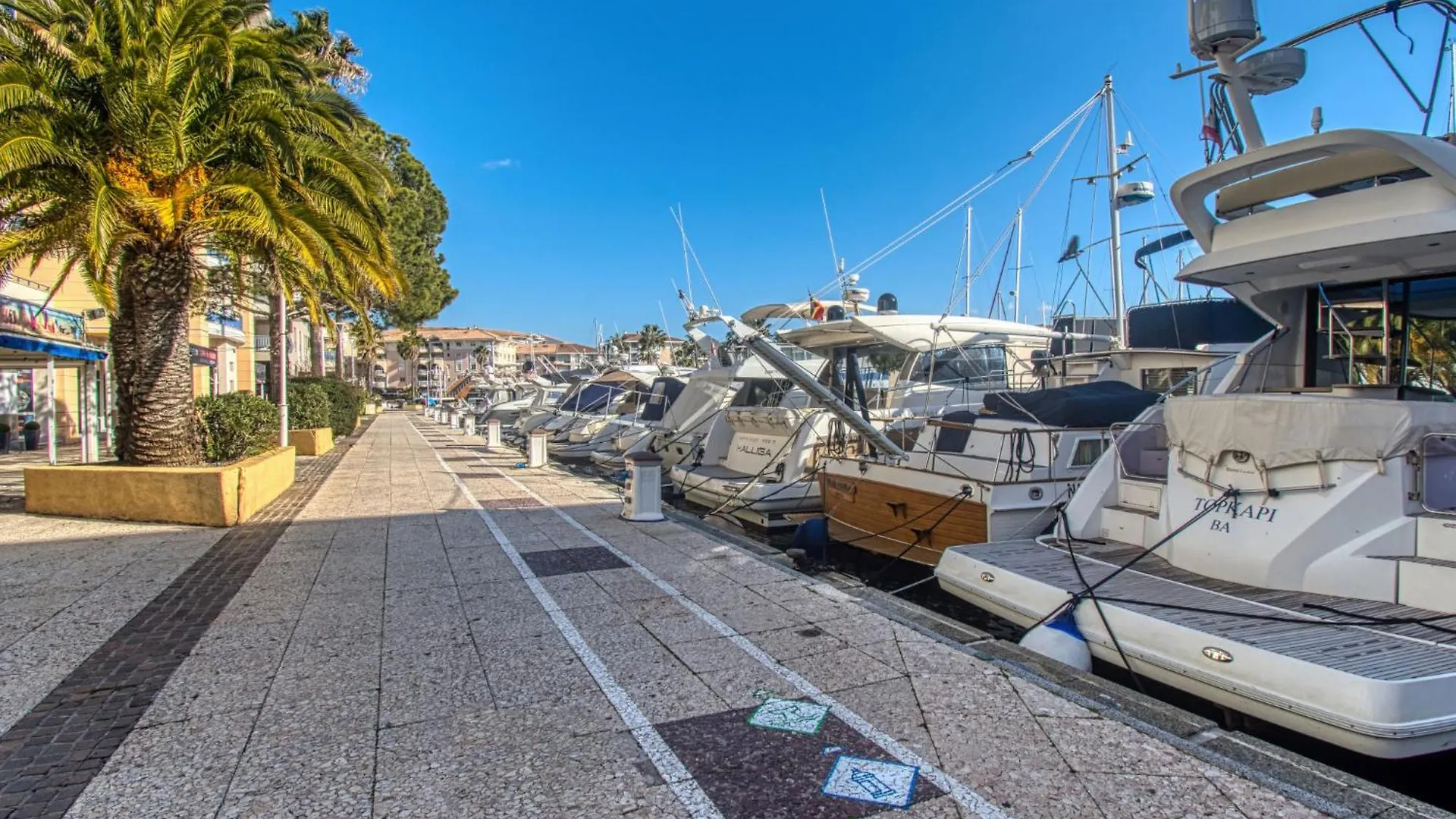 Apartment Port Quietude-4 By Interhome Frejus